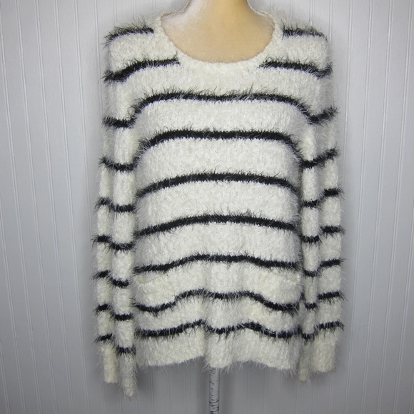 Style & Co. Sweaters - Style & Co. Fuzzy Sweater Size L